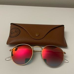 RARE Red Round Flash Lenses Ray-Ban Sunglasses